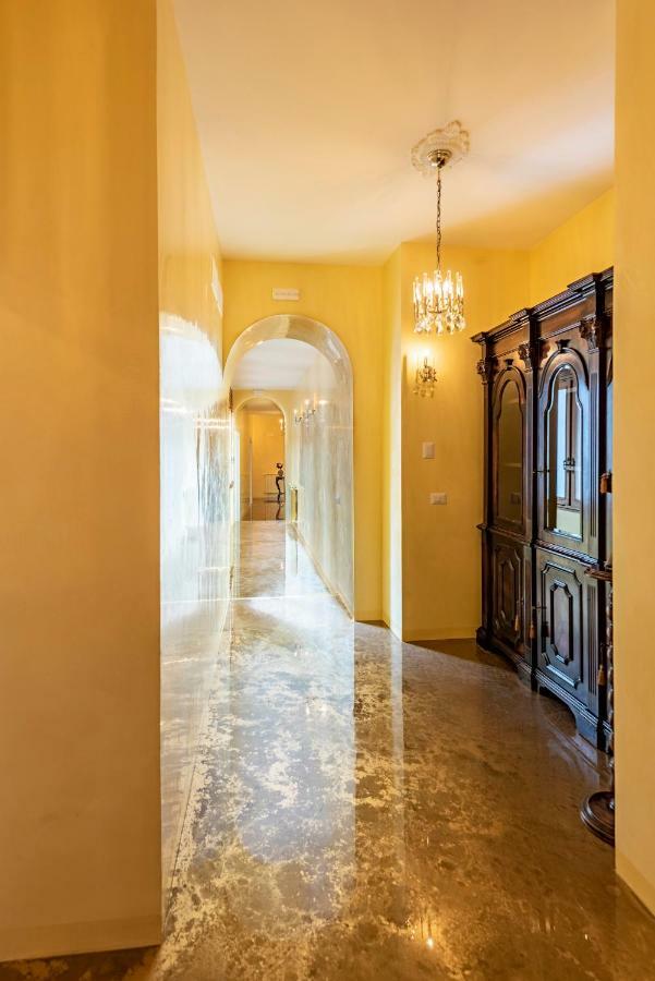 Ferienwohnung Elegant Historic Large House On Lake Como Gravedona Exterior foto
