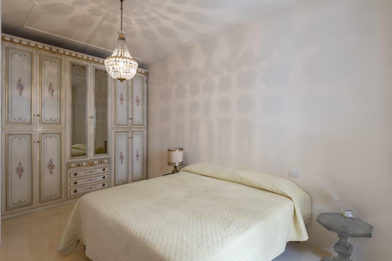 Ferienwohnung Elegant Historic Large House On Lake Como Gravedona Exterior foto