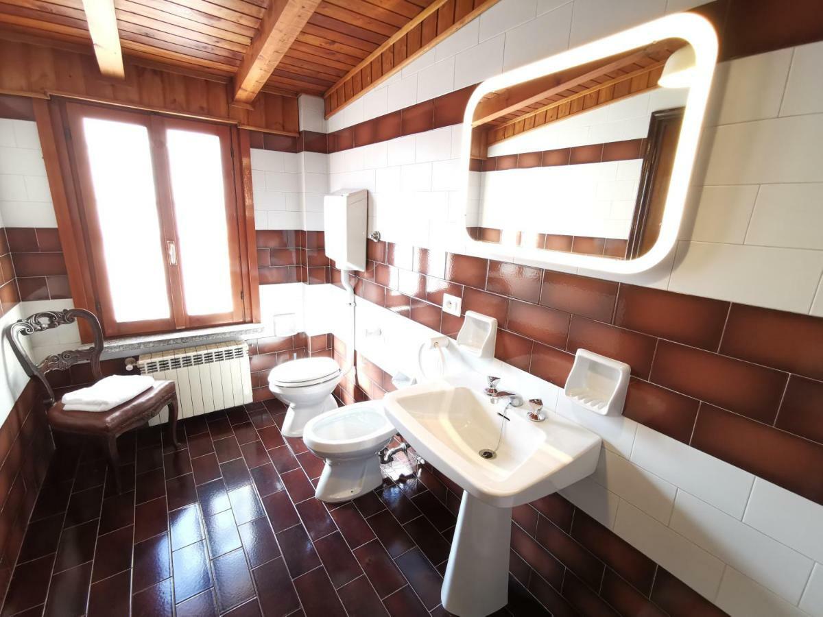 Ferienwohnung Elegant Historic Large House On Lake Como Gravedona Exterior foto